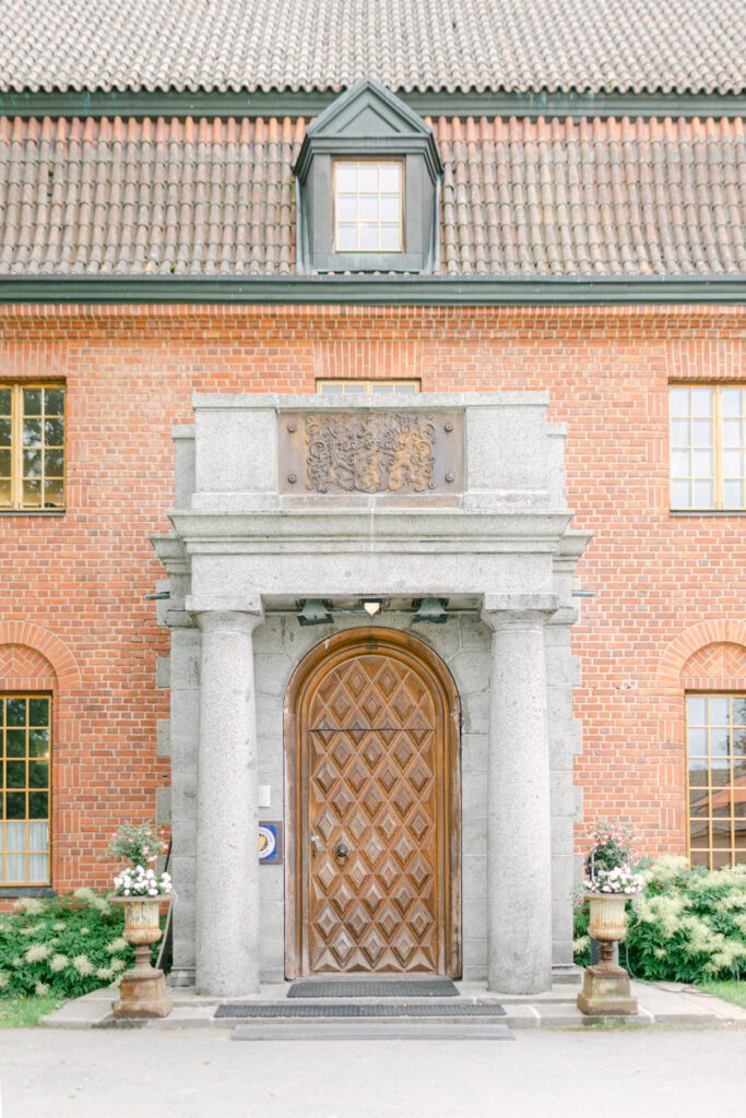 vanajanlinna sisäänkäynti yrityskuvaus